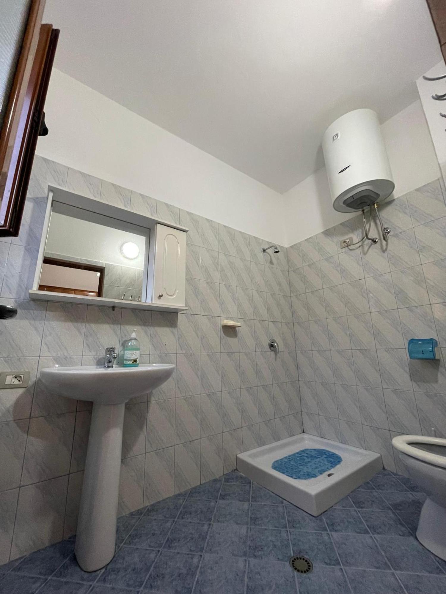 Pararse Apartments Vlore Exterior photo